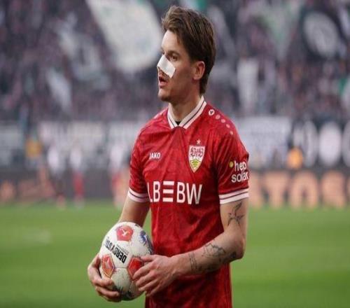 踢球者：多特正在關注斯圖加特的荷蘭中衛(wèi)亨德里克斯