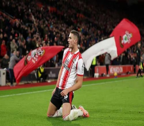 DO：哈伍德貝利斯將留在南安普頓，西漢姆聯曾兩次報價未果