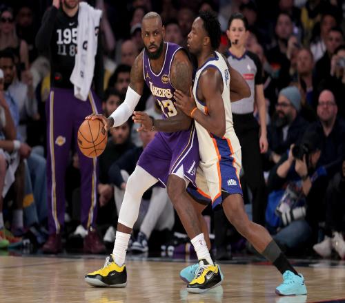 12分慘敗尼克斯！湖人更衣室已經亂了誰注意到東詹賽后說的話