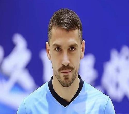 斯坦丘讓大連保級無憂，上限看第5外援，馬萊萊還不進球夏窗難留