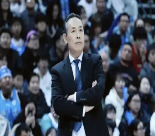 許利民：休賽期要把第一階段的問題解決，技戰(zhàn)術(shù)也要繼續(xù)優(yōu)化