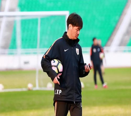 李霄鵬為何從海牛下課后，至今都沒有找好新東家，背后原因找到了