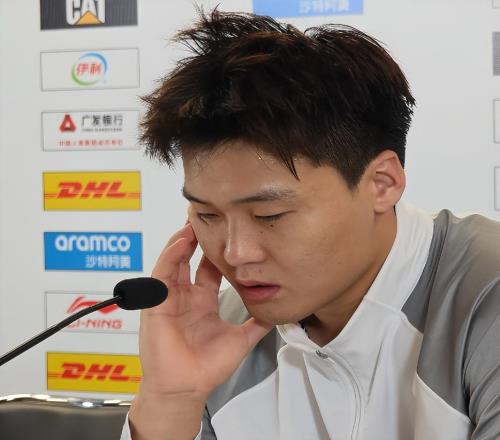 5消息！廣廈輸球仍鎖定榜首，京媒替趙睿洗白，全明星陣容惹爭議