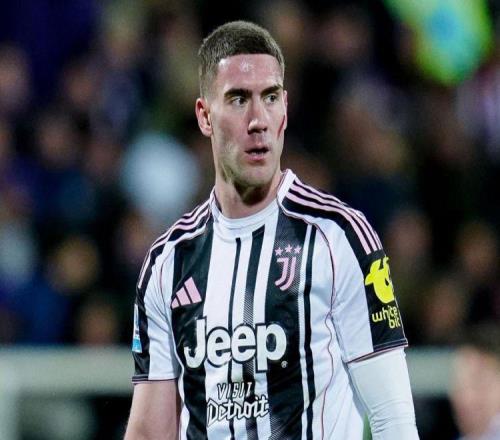 米蘭壓哨放棄馬特塔，夏窗瞄準3名大中鋒，DV9領銜，意國腳在列