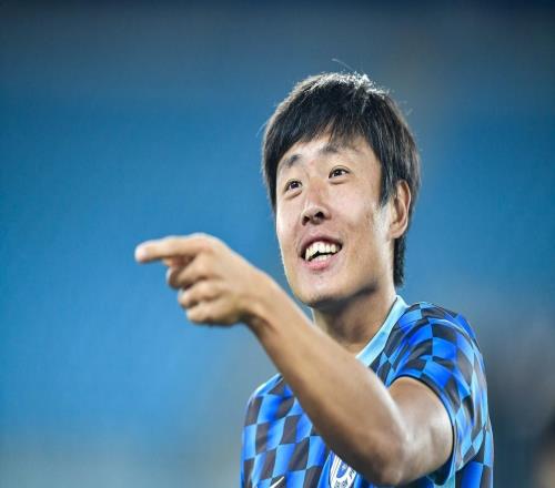 2奪亞冠、4奪中超！37歲鄭龍官宣退役，世俱杯進(jìn)球，至今無人復(fù)制