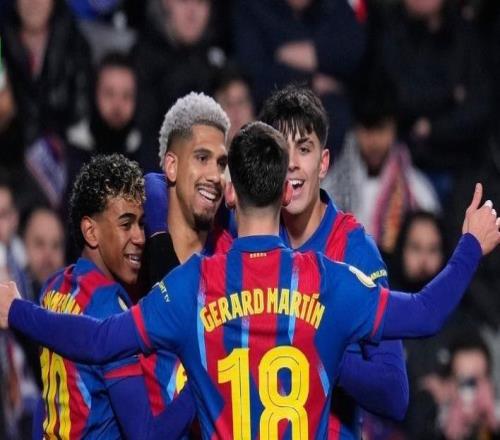 足壇一夜動態：AC米蘭22輪不敗，阿森納雙殺切爾西，巴薩沖4冠王