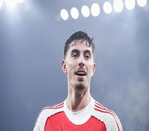 足壇一夜動態：阿森納42切爾西！巴薩21C羅愿重返曼聯遭拒絕