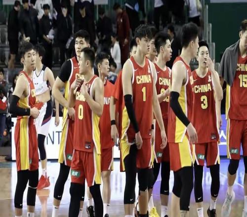 中國男籃最新大名單公布，趙睿不受影響，周琦淘汰，徐杰終于入選