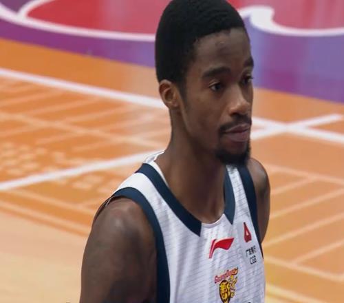 輸給上海10分！揪出3個“混子”，坑慘了廣東隊