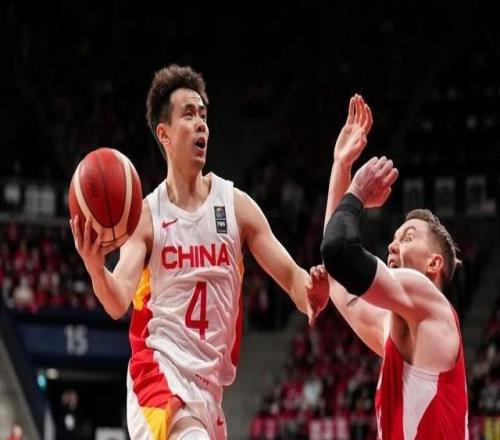 集訓20天！中國男籃春節無休全力備戰日本