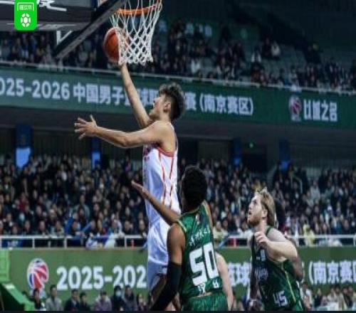 同曦126123雙加時逆轉深圳，郭昊文31+6+10，史密斯空砍44分