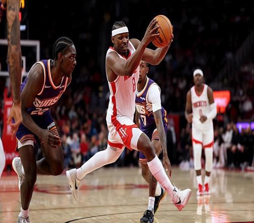 明明狀態(tài)不錯(cuò)，結(jié)果火箭鋒線大將只能在別人輪休的時(shí)候完成出場