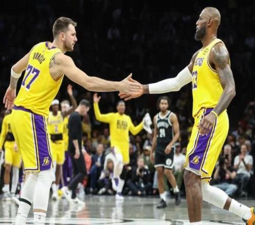 名宿盛贊老詹，湖人能爭字母哥！里夫斯看清現實，東契奇聯盟唯二