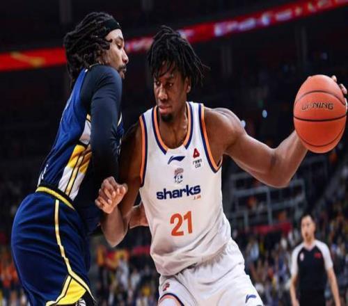 兩戰狂砍40分31板！超級內線將爭冠熱門打回原形，盧偉收獲殺手锏