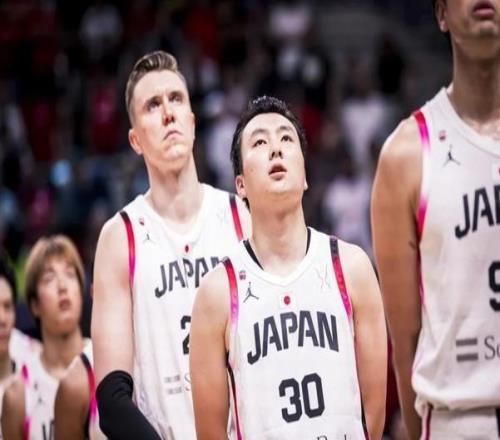 比中國男籃集訓少13天！日本世預賽窗口期15人集訓平均身高1米94