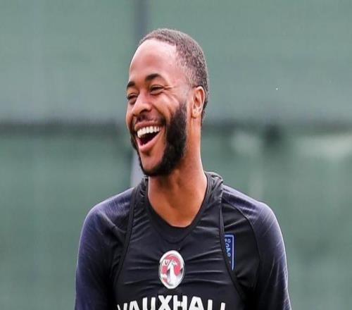 第一高薪兩賽季0出戰(zhàn)！藍軍無奈欲與之解約，賠償款高達2200萬磅