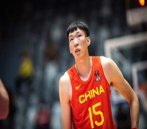 無緣國家隊留遺憾！周琦悄然發聲，情緒焦急，難道要怪山東大漢