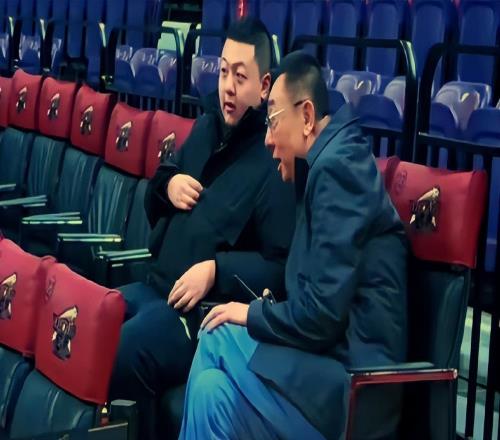 遼籃又辟謠了！所謂俱樂部將易主純屬胡說八道，正找新贊助是真的