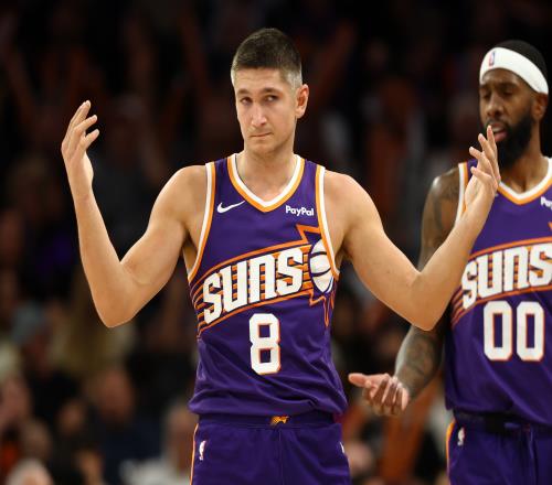 阿倫的內(nèi)線突擊能力連小學(xué)生都懂不需要信任他來運(yùn)球_NBA直播