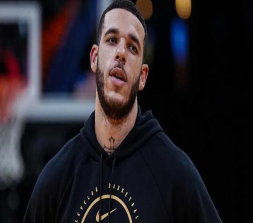 僅一夜，7大交易官宣，誕生3大贏家3個輸家