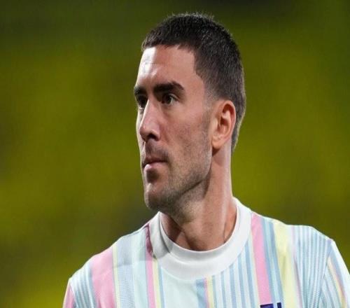 都體：弗拉霍維奇將開始個(gè)人訓(xùn)練計(jì)劃，爭取三月初復(fù)出