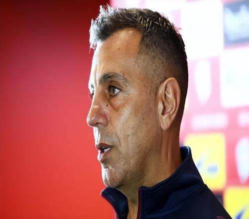 喜訊！浙江隊(duì)敲定歐冠級(jí)別中場(chǎng)神將19場(chǎng)6球3助攻中超爭(zhēng)冠或變天