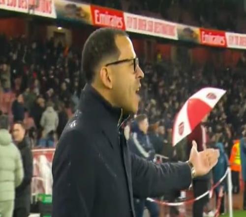 賽前熱身時羅塞尼爾對阿森納球員爆粗，讓他們待在自己那半邊