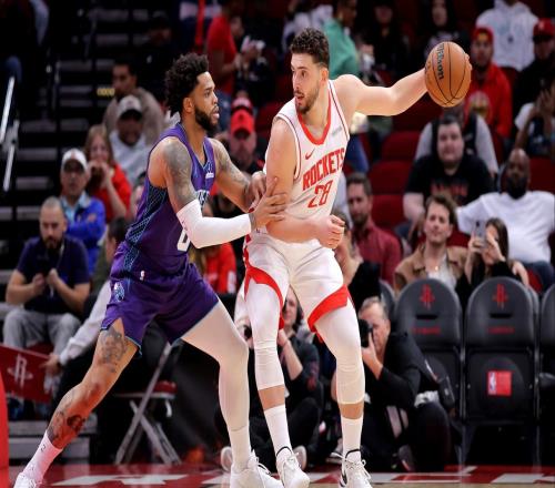 當火箭主場也不再堅固，杜蘭特終于破防，烏度卡正式表態