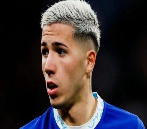 加入藍軍三個賽季，晉級成世界頂級選手：有恩佐的藍軍給人新希望