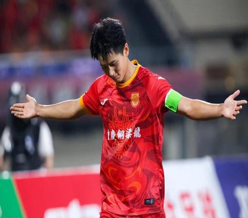 向余望和李鎮(zhèn)全亮相新去處！已抽出“渝超”8強對陣，引發(fā)熱議