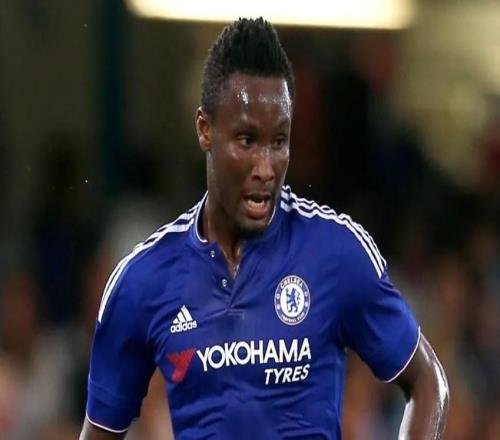 米克爾：我在曼聯試訓時弗格森就很喜歡我，總讓我和基恩搭檔