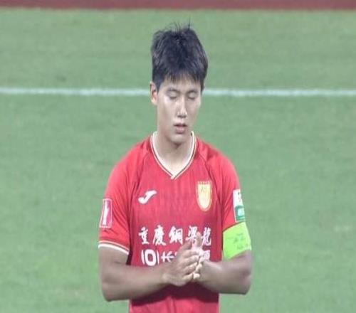 重慶超值引援，姚浩洋轉會費700萬迪馬塔非射手給向余望當僚機