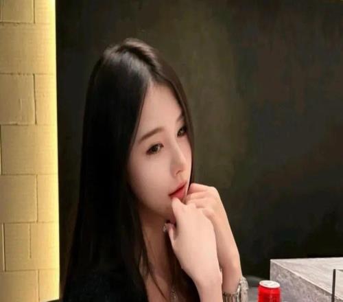 老詹旁邊又來了一個神射手！！