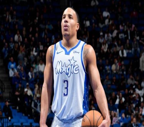 薩格斯15+11+11生涯首次三雙魔術(shù)20分大勝交鋒9連勝籃網(wǎng)