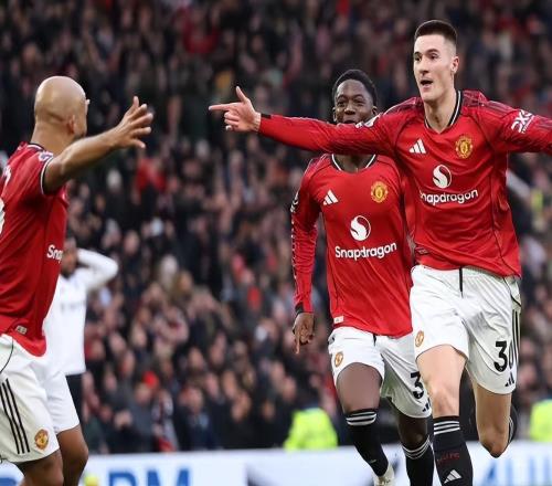 英超第25輪明天2月7日賽程：曼聯PK熱刺，阿森納PK桑德蘭