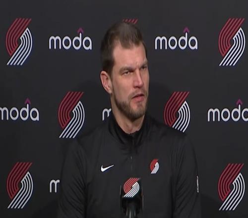 斯普利特：夏普小腿有點不適克林根再次展現了出色籃板能力