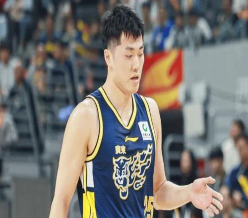 廣東104113上海1喜3憂！黃明依奇兵，內(nèi)線+張皓嘉沒法看！