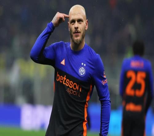 他，創(chuàng)造了歷史！