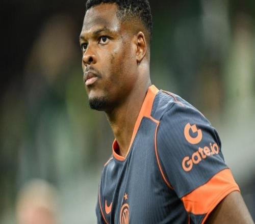 還是要走！國米跟隊發文證實，荷蘭飛翼與藍黑軍團“緣分已盡”