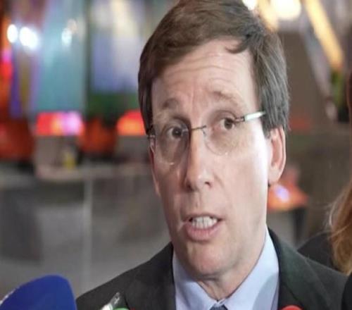 馬德里市長(zhǎng)：馬競(jìng)大勝貝蒂斯證明我們必須始終相信西蒙尼