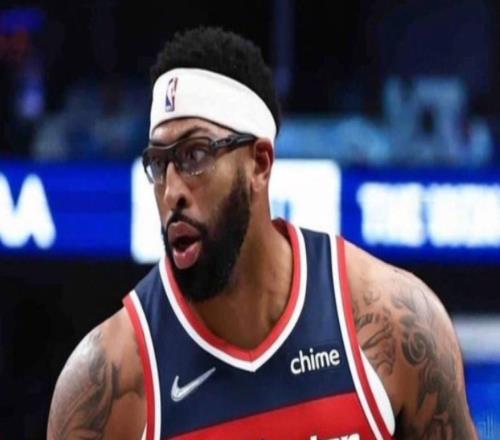 名記：濃眉因手部和腹股溝傷勢，預計缺席本賽季剩余比賽