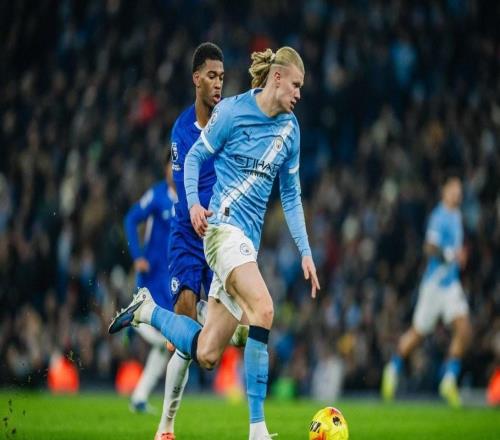 判若兩隊曼城是今年英超唯一上半場0丟球、下半場0進球球隊