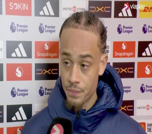 西蒙斯：我現(xiàn)在情緒很激動，最好什么都別說