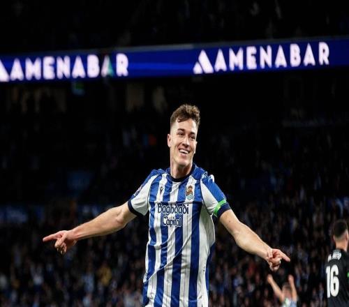 連自己都騙了，蘇契奇射門踢疵成假射真扣騙過(guò)所有防守隊(duì)員