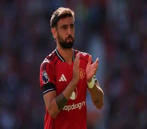 曼聯(lián)20熱刺，賽后評分：B費8.9分最高，賽斯科搞笑頭球，最低分