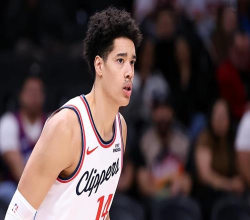 防守意識存在一些問題！快船內(nèi)線新秀還需要積累更多的比賽經(jīng)驗