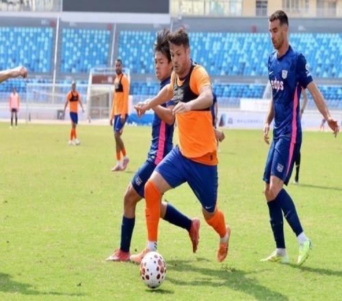 中超主力陣容初顯端倪，泰山迎來廣州冬訓首場熱身賽勝利