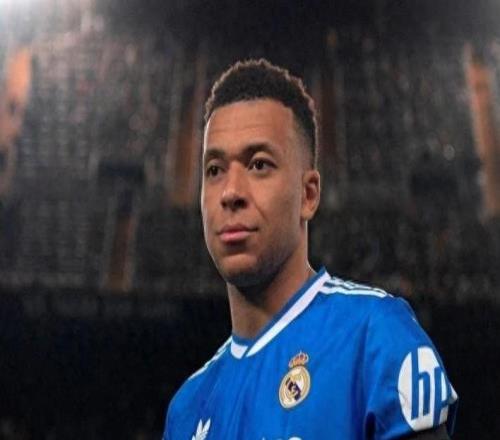 皇馬緊咬巴薩！姆巴佩91分鐘鎖定勝局，蝙蝠軍團隊史恥辱