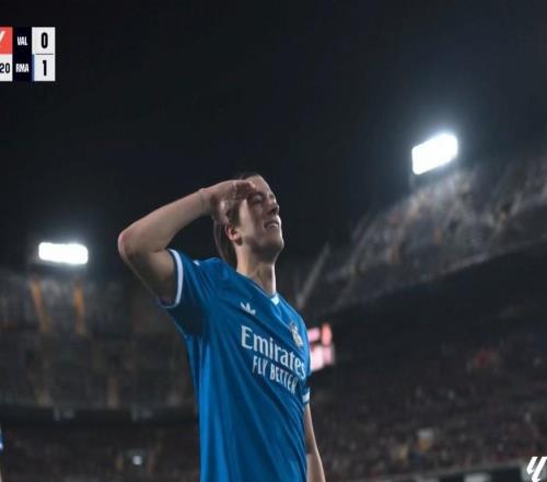 喜歡的對(duì)手，卡雷拉斯皇馬生涯兩球都是對(duì)瓦倫西亞打進(jìn)的