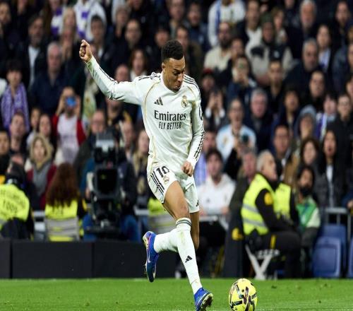 西甲：巴倫西亞狀態有限，皇馬客場搶分無憂巴倫西亞VS皇馬